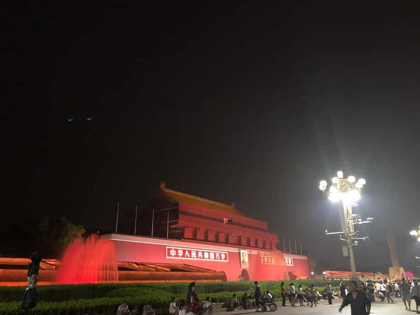 ForbiddenCity & Tiananmen Square ticket with guide(optional) - Getting there without wasting time: metro, shoes, and no-backpack rule