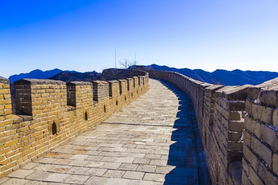 From Beijing: Mutianyu Great Wall Private Tour with Lunch - Your guide on the Great Wall: service that changes the whole day