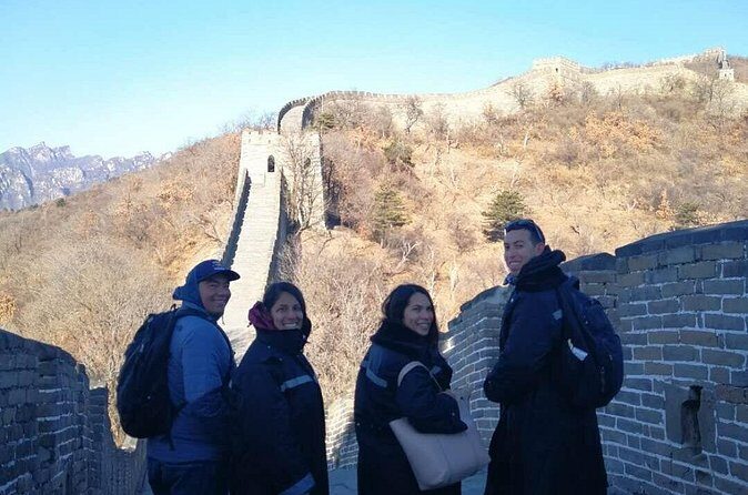 Great Wall With Beijing Capital Airport/Hotel Round-Way Transfer - The drive back: keep it calm and on schedule