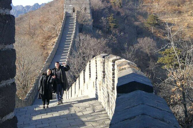 Great Wall With Beijing Capital Airport/Hotel Round-Way Transfer - Getting picked up smoothly at the airport or your hotel