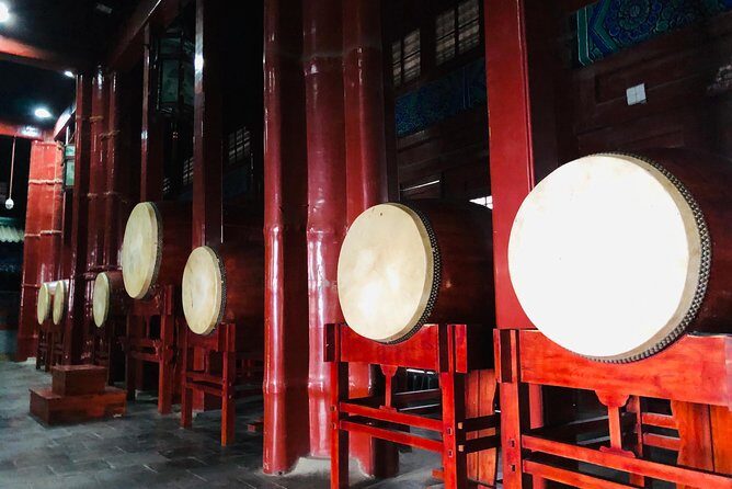 Half-Day Private Beijing Hutong Walking Tour with Dim Sum - Tea stop and Yandai Xie Street: old storefronts with real character