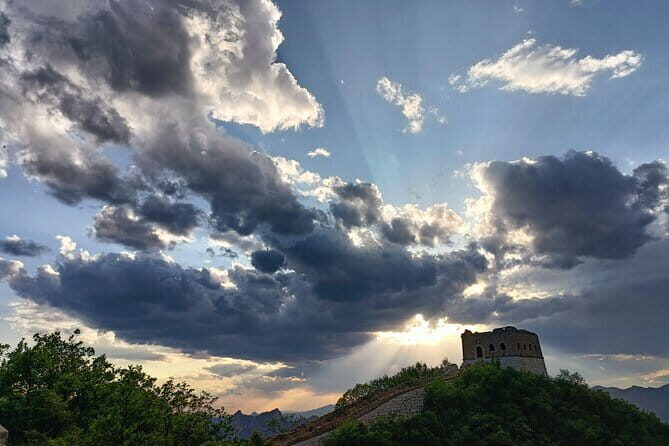 Jiankou Great Wall private guided day tour in English - Jiankou Great Wall: why the Arrow Nock section is so different