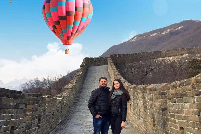 Jinshanling Great Wall Day Trip: Transfer or Guided Service - Transfer-only vs guided service: what changes in real life