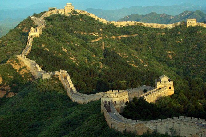 Jinshanling Private Tour with Night View of Simatai and Gubei Water Town from Beijing - Who this tour fits best (and who should think twice)