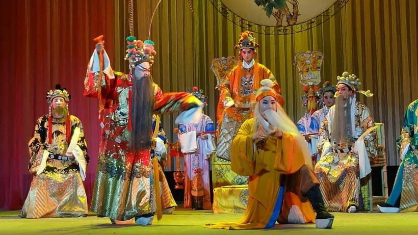 Liyuan Theatre Beijing Opera Show Tickets - Getting There and Finding Your Staff in Time