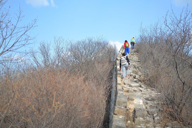 Mini Group: One-Day Jiankou to Mutianyu Great Wall Hiking Tour - Getting There: 7:00–7:30 AM Pickup and the Drive to Jiankou