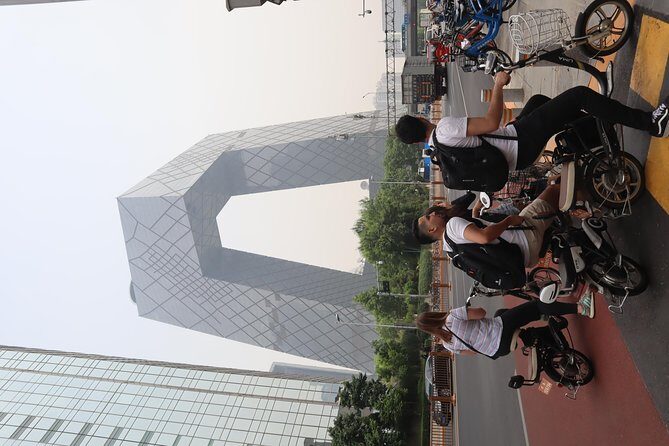 Modern Beijing Discovery by Bike - Galaxy SOHO: A Modern Take on Hutong Courtyard Shapes
