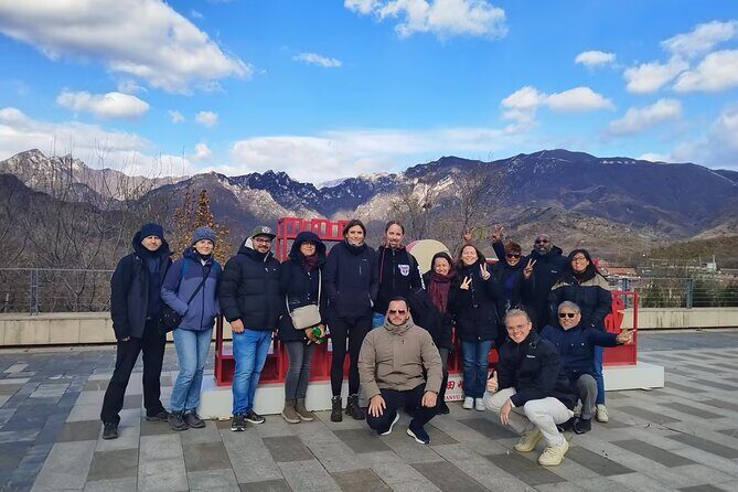Mubus: Mutianyu Great Wall Bus Tour with Summer Palace Options - What you actually do at Mutianyu: visitor center comfort, then tower walking