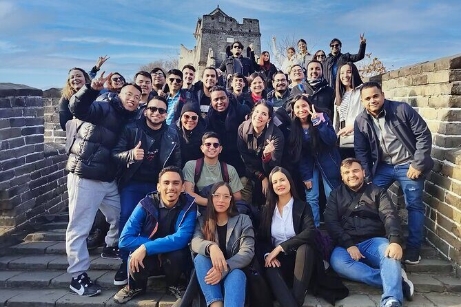 MuBus: Mutianyu Great Wall ENG/ESP/RUS Guided Bus Tour - Price and what you get for $20