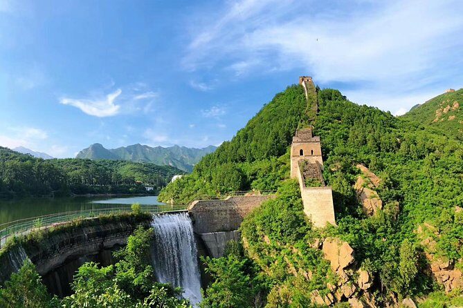 Mutianyu and Huanghuacheng Great Wall Private Tour with English Speaking Driver - What the English-speaking driver really changes for your day