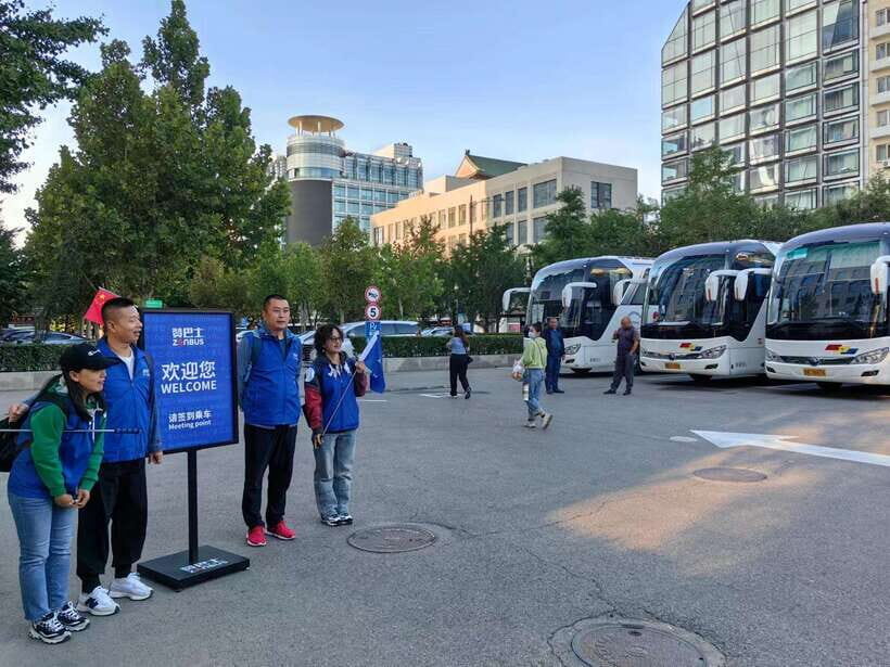 Mutianyu Great Wall Bus, Departure 8/9/10am, Return 3/4/5pm - How this Mutianyu Great Wall bus saves your morning