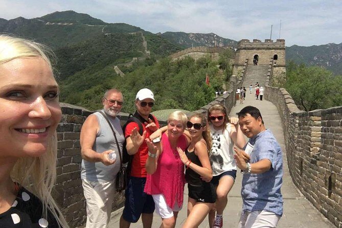 Mutianyu Great Wall & Forbidden City Private Layover Guided Tour - Mutianyu Great Wall: Long Enough to Actually Enjoy It