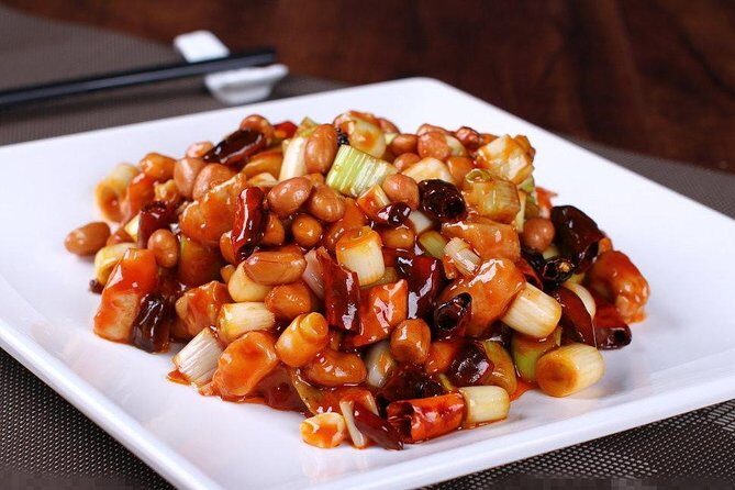 Mutianyu Great Wall Private Trip VIP Fast Track from PEK Airport - Lunch Stop: Pay Your Own, Still Part of the Plan
