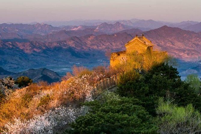 Mutianyu Great Wall Private VIP Tour with Peak Restaurant Dining and Cable Car - Getting to the Great Wall from Beijing: pickup, drive time, and comfort