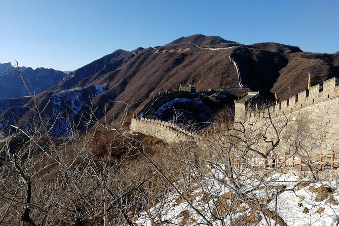 Mutianyu Great Wall Tour sedan - The Drive and What’s Actually Included