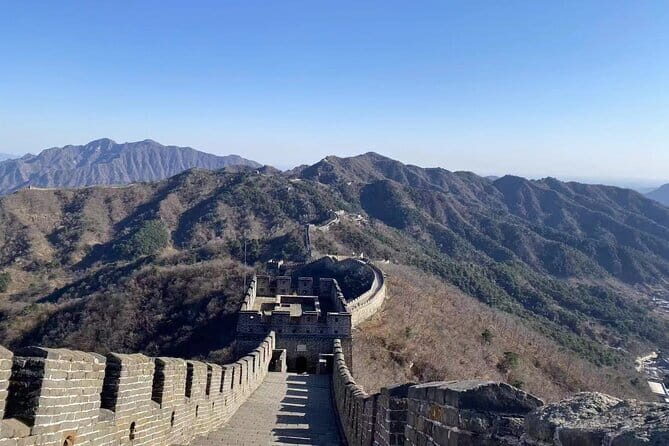 Mutianyu GreatWall BusTour - Arrival at Mutianyu: using your ID and choosing your route