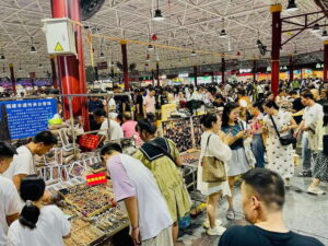 Night Market Haggling Adventure with an English Guide! - Your English Guide Turns Haggling Into a Skill (Not Stress)