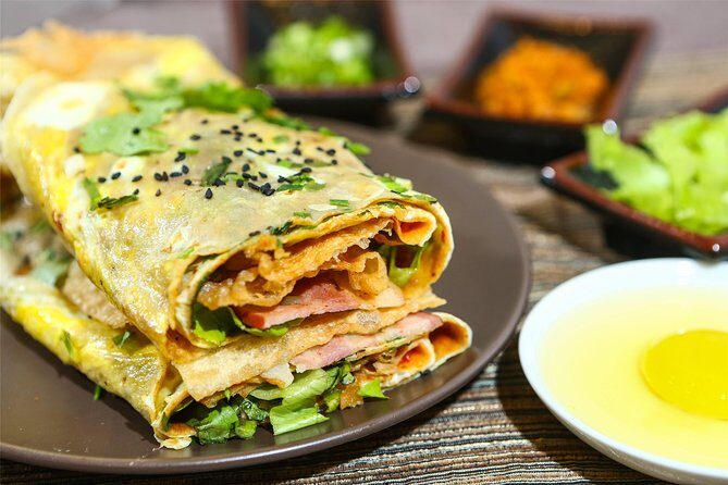 Peking Duck & Beyond:Exploring the Best Eats in Beijing's Hutongs - Peking duck feast: the centerpiece of the day