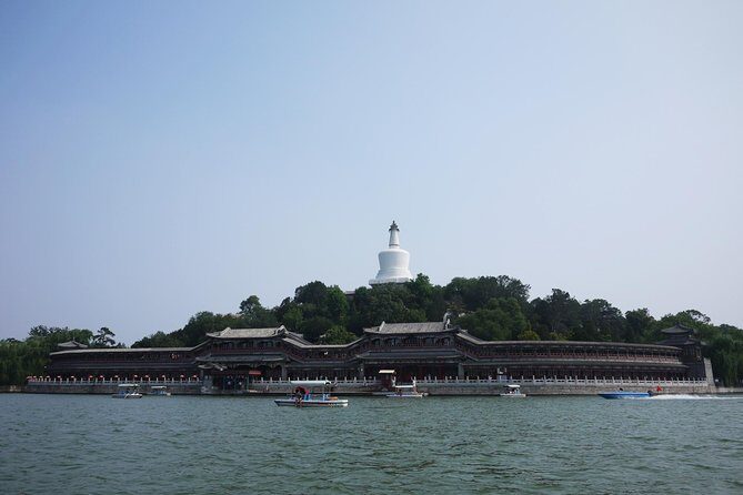 Private Beijing Jingshan Hill, Beihai, and Hutongs with Imperial Lunch/Dinner - Price and value: why $180 can be fair for a private classics day