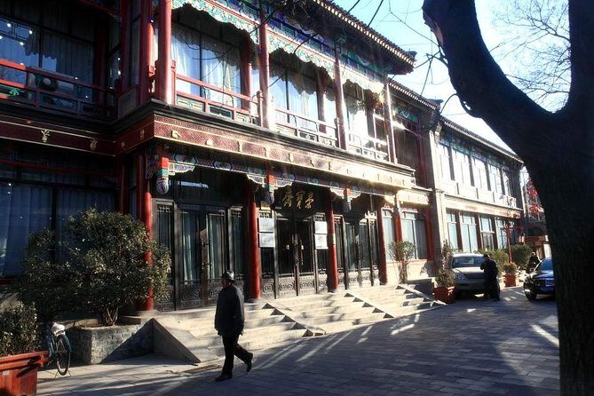 Private Beijing Markets Tour with Tea Tasting at Hongqiao Pearl Market - Panjiayuan Flea Market: Antiques, Reproductions, and Quick Finder Skills