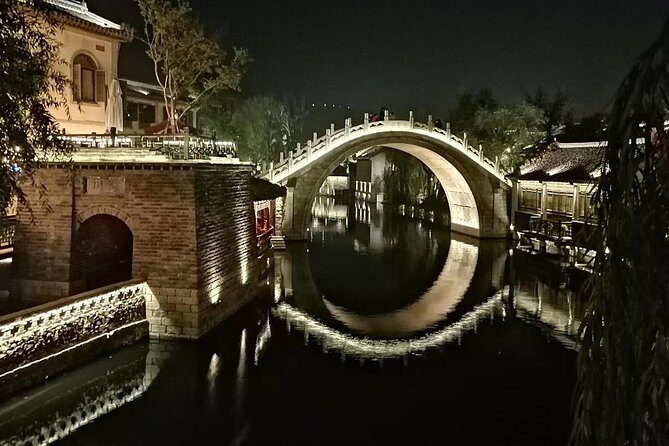 Private Beijing Transfer: Simatai Great Wall and Gubei Water Town - Choosing your departure time: night views vs a calmer town