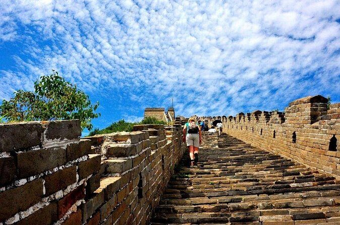 Private Day Tour of Mutianyu/Badaling Great Wall w/VIP Fast Pass - Price and value: what $148 per person covers