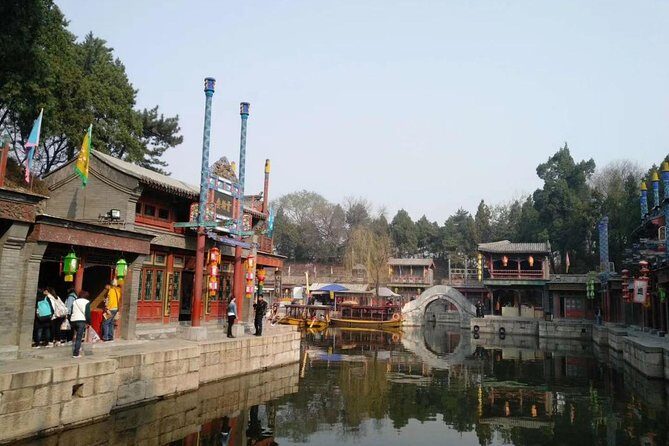 Private Day Tour: Summer Palace and Old Summer Palace in Beijing - Kunming Lake and the optional boat tour: a break with real payoff