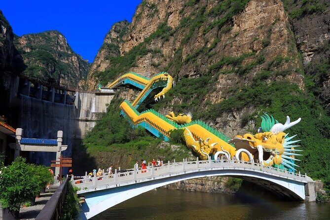 Private Day Tour to Longqing Gorge and Dingling at the Ming Tombs with Lunch and Boat Ride - Longqing Gorge: boat ride views and the Flying Dragon escalator