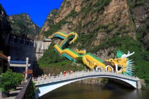 Private Day Tour to Longqing Gorge with Boat Ride and Cable Car from Beijing - Dragon-shaped elevator and Longqing Dam: a weird landmark you’ll remember