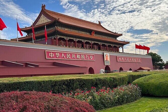 Private Day Tour:Tiananmen Square,Forbidden City Temple of Heaven - The Private Guide Advantage (Linda and Peter as Examples)