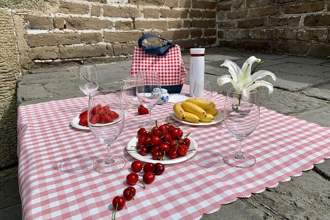 Private Day Trip to the Huanghuacheng Wild Great Wall with Picnic - Guide and Organization: The Real Comfort Factor