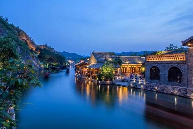 Private Evening Tour to Simatai Great Wall and Gubei Water Town - Taking the cable car up to Simatai: less waiting, more looking