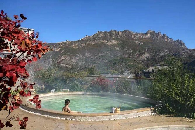Private Gubei Water Town and Simatai Trip with English Speaking Driver Service - Why Simatai and Gubei Water Town make sense together