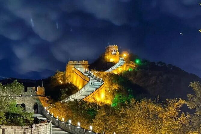 Private Mutianyu Great Wall Tour with English Speaking Driver - Shuttlebus + visitor center setup: the hidden “stress reducer”