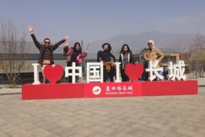 Private Mutianyu Great Wall Trip with English-Speaking Driver - The 8-hour flow: how the day really feels