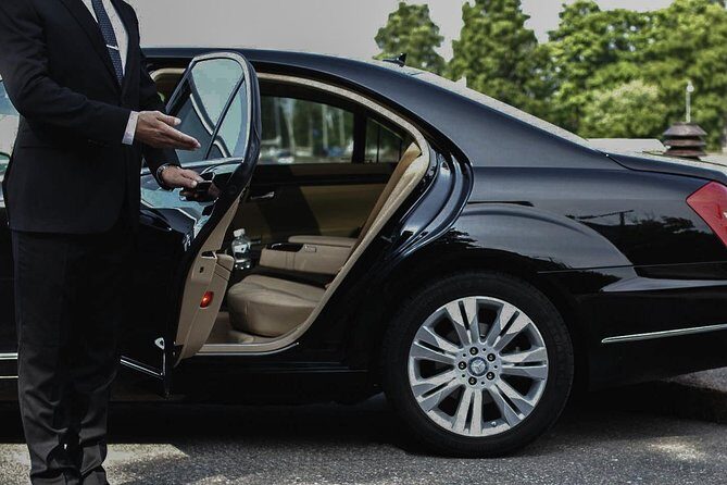 Private Round-Trip Transfer between Airport and Hotel - Best For: First-Time Beijing Trips, Families, and Late Flights