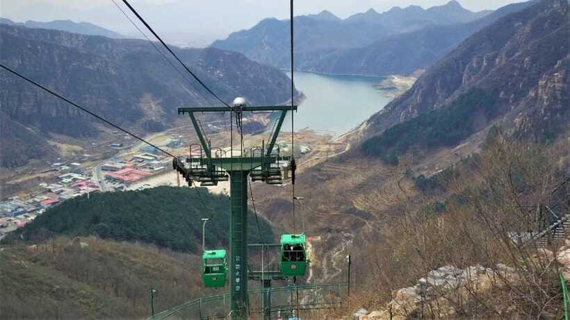 Private Shilinxia Cantilever Viewing Platform Transfer/Tour - Guides Who Actually Help: Sun and Jason’s Practical Touch
