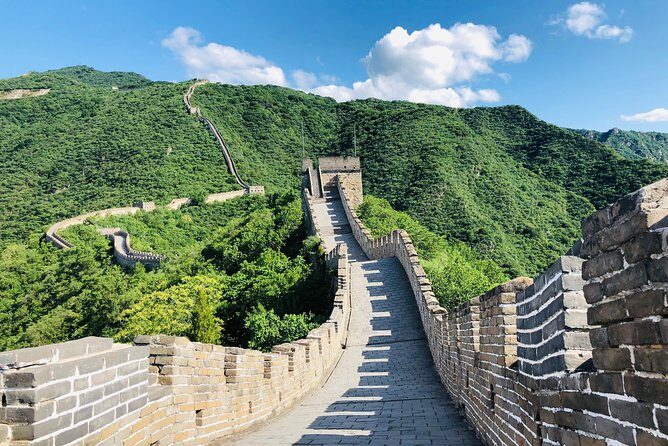 Private Tiananmen Square, Forbidden City and Great Wall Tour - Tiananmen Square in about 30 minutes: use it for orientation, not wandering