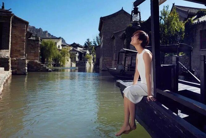 Private Tour to Gubei Water Town and Simatai Great Wall with Cable Car and Lunch - The included lunch in the village: a stress-free reset