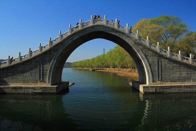 Private Tour to Mutianyu Great Wall and Summer Palace - The driver and guide touch: small details that affect the whole day