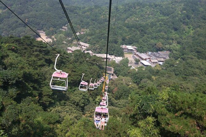 Private Tour to Mutianyu Great Wall Lift Way Up & Toboggan Down - Chairlift or cable car: Tower #6 vs Tower #14
