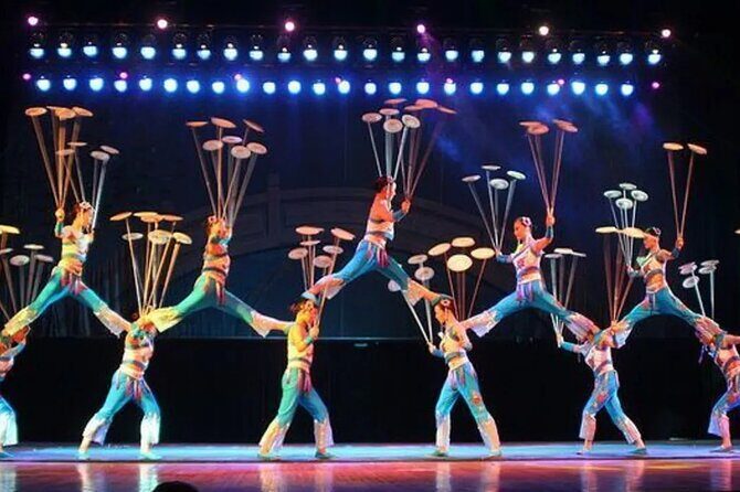 Private Tour to Pearl Market Acrobatic Show & Peking Duck Dinner - Peking Duck Dinner at 大碗居: What the Meal Really Feels Like