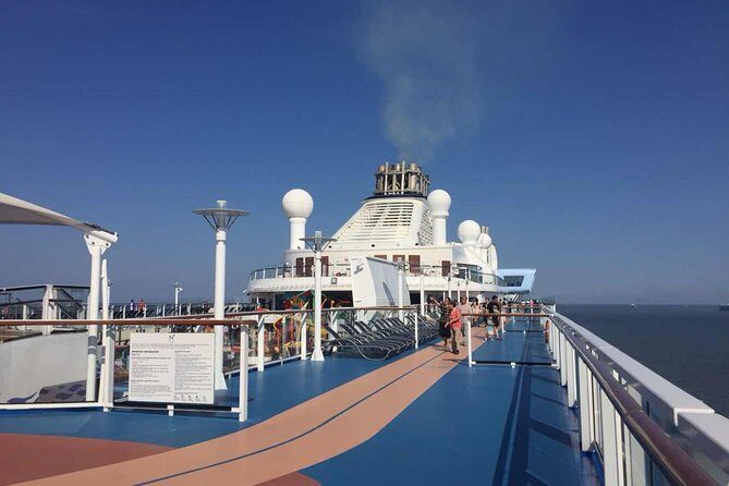 Private Transfer to Tianjin Xingang Cruise Port-Every Group Size - Refreshments onboard: not a sightseeing tour, but a thoughtful touch