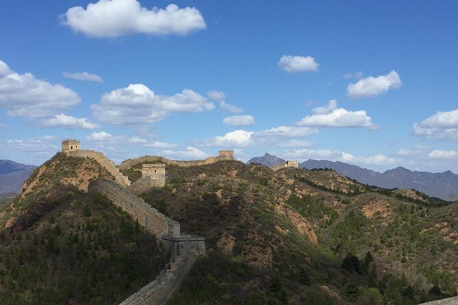 Private Trekking Tour from Gubeikou to Jinshanling Greatwall - Clothing and comfort: what makes the hike easier