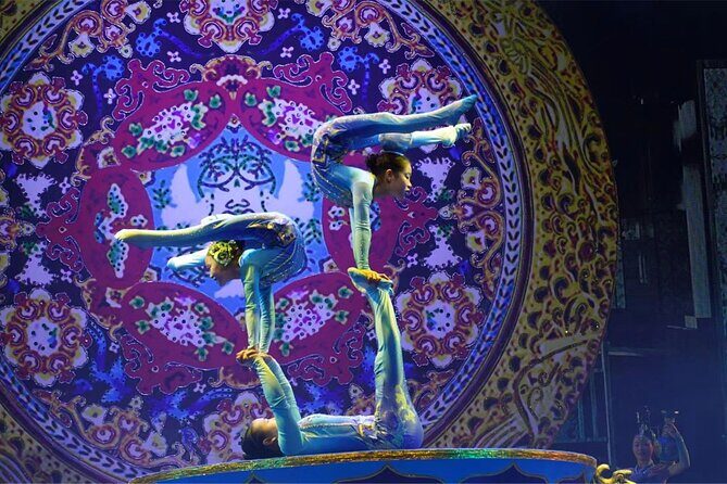 Red Theater Beijing Acrobatic Show Tickets Booking - What to expect for the full family (without turning it into a chore)