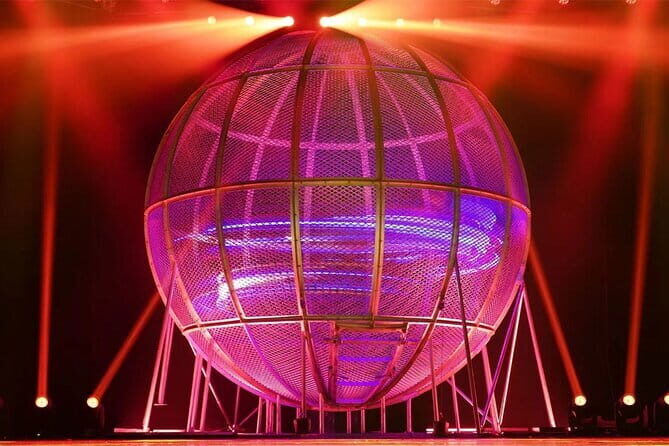 Red Theater Beijing Acrobatic Show Tickets Discount - Red Theatre Beijing: what your $39 ticket really covers