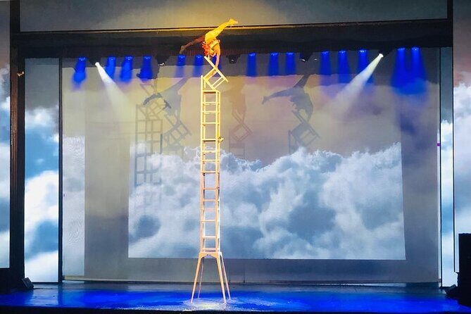 Red Theatre Beijing Acrobatics Show Ticket - Red Theatre Beijing: what you’re really buying