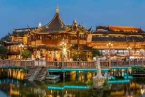 Shanghai：Old Town, Yu Garden, Zhujiajiao Water Town Bus Tour - Yu Garden: Ming-Era Design With Time Saved
