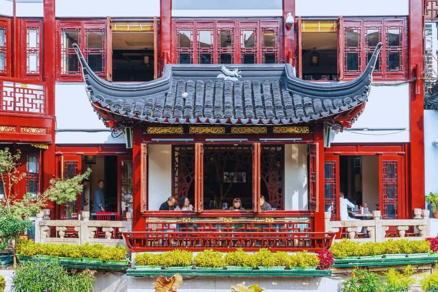 Shanghai：Old Town, Yu Garden, Zhujiajiao Water Town Bus Tour - Price and Logistics: Is $91 Good Value?