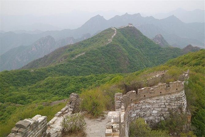 Simatai Great Wall & Gubei Water Town Private Trip English Driver - Gubei Water Town: a reset after the wall